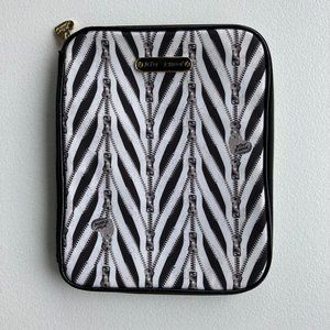 Betsey Johnson Zippered Padded Tablet Travel Case